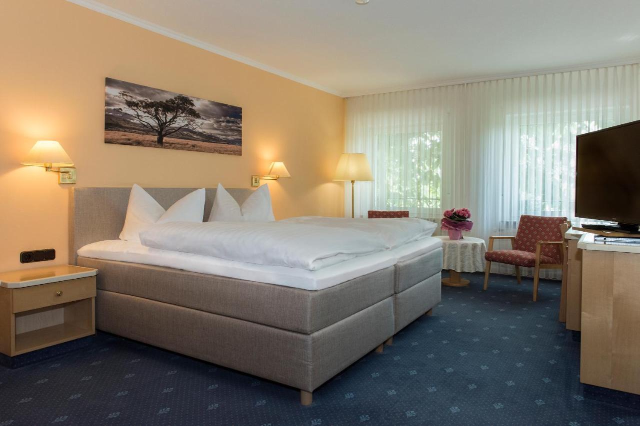 מיינטל Hotel Restaurant Zum Schiffchen מראה חיצוני תמונה