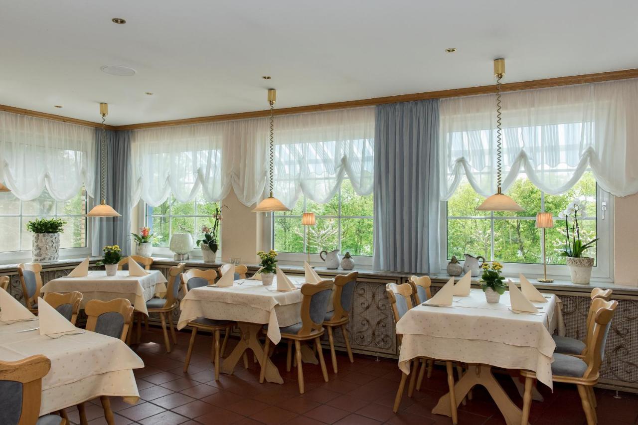 מיינטל Hotel Restaurant Zum Schiffchen מראה חיצוני תמונה