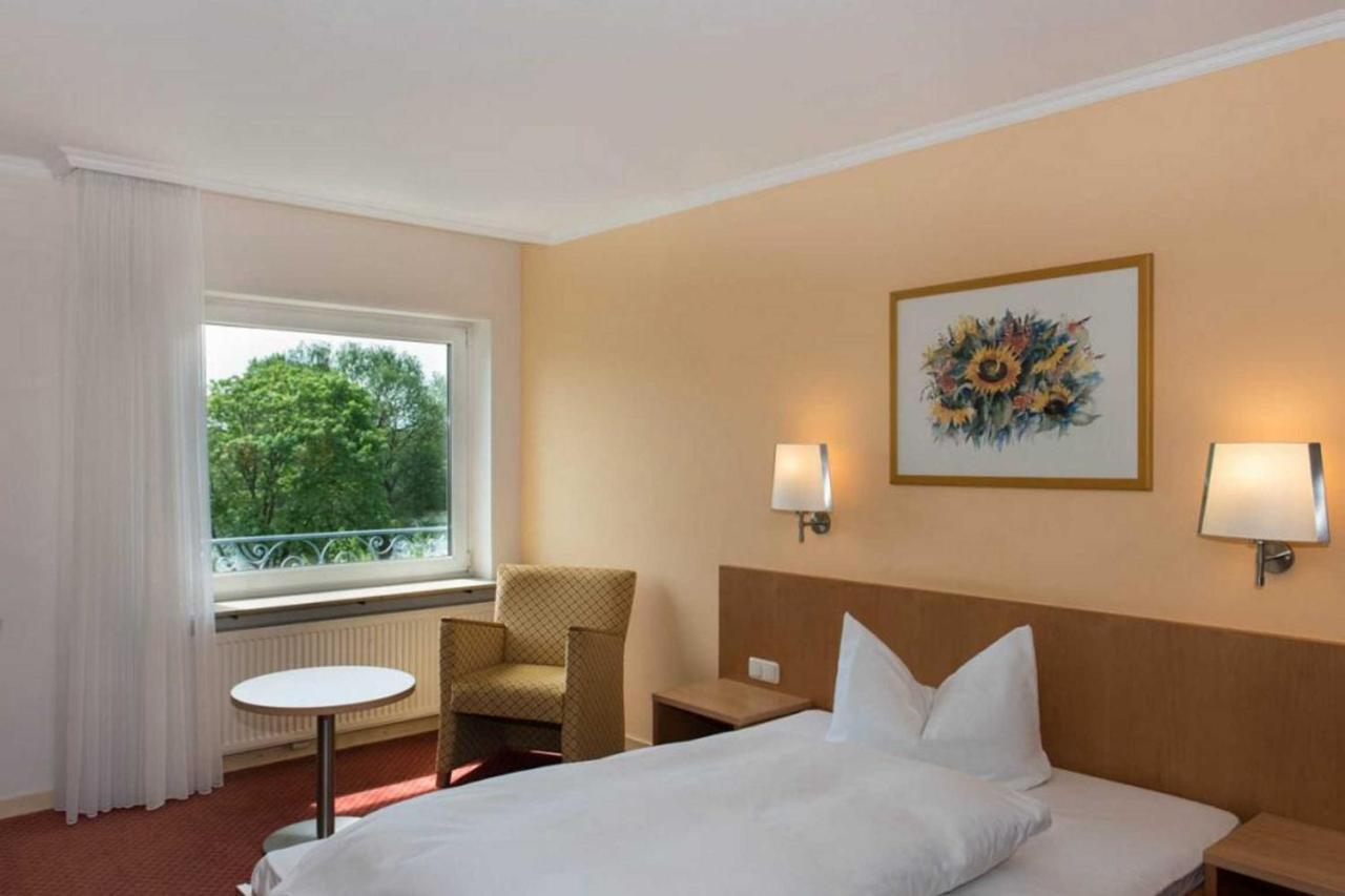 מיינטל Hotel Restaurant Zum Schiffchen מראה חיצוני תמונה